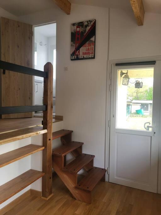 Le Apartment Behoust